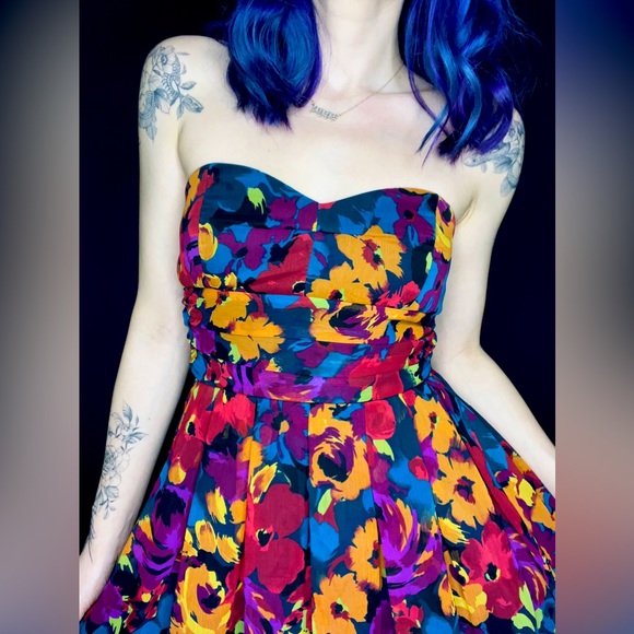 Floral Strapless Baby Doll Dress - Picture 2 of 6